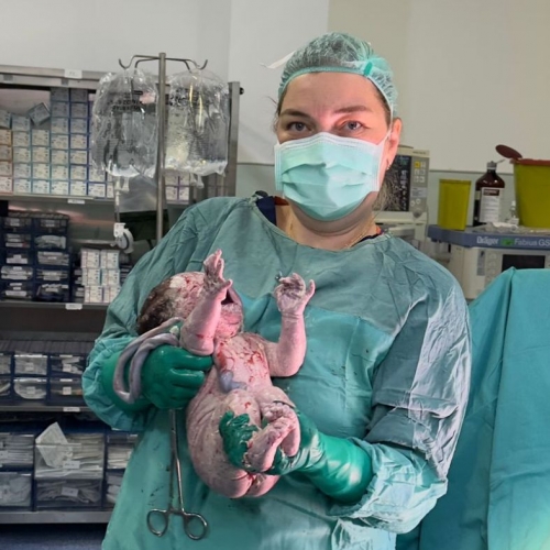 Prof. Dr. Zehra Nihal Dolgun Altıntaş - Edirne Tüp Bebek Merkezi -- Mutluluk Tablosu