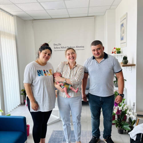 Prof. Dr. Zehra Nihal Dolgun Altıntaş - Edirne Tüp Bebek Merkezi -- Mutluluk Tablosu