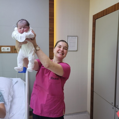 Prof. Dr. Zehra Nihal Dolgun Altıntaş - Edirne Tüp Bebek Merkezi -- Mutluluk Tablosu