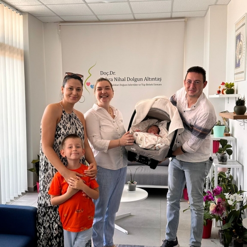Prof. Dr. Zehra Nihal Dolgun Altıntaş - Edirne Tüp Bebek Merkezi -- Mutluluk Tablosu