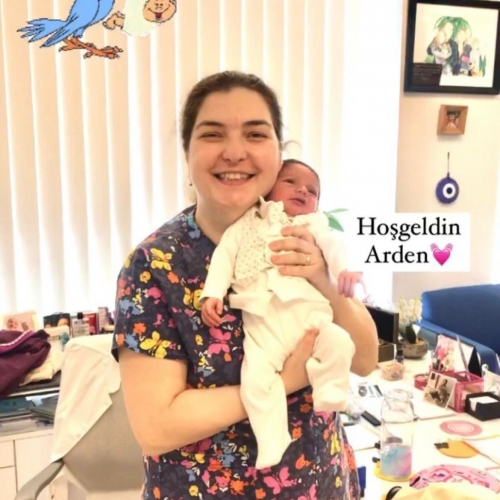 Prof. Dr. Zehra Nihal Dolgun Altıntaş - Edirne Tüp Bebek Merkezi -- Mutluluk Tablosu