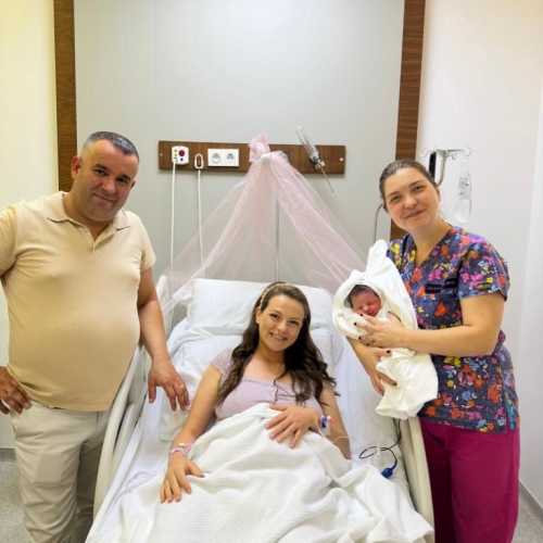 Prof. Dr. Zehra Nihal Dolgun Altıntaş - Edirne Tüp Bebek Merkezi -- Mutluluk Tablosu