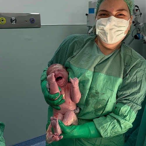 Prof. Dr. Zehra Nihal Dolgun Altıntaş - Edirne Tüp Bebek Merkezi -- Mutluluk Tablosu